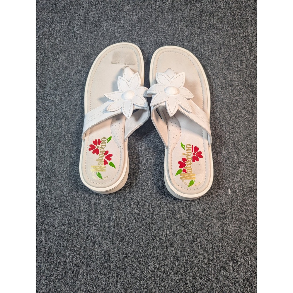 Naturino White Leather Flower Thong Sandals Made in Italy Size 36